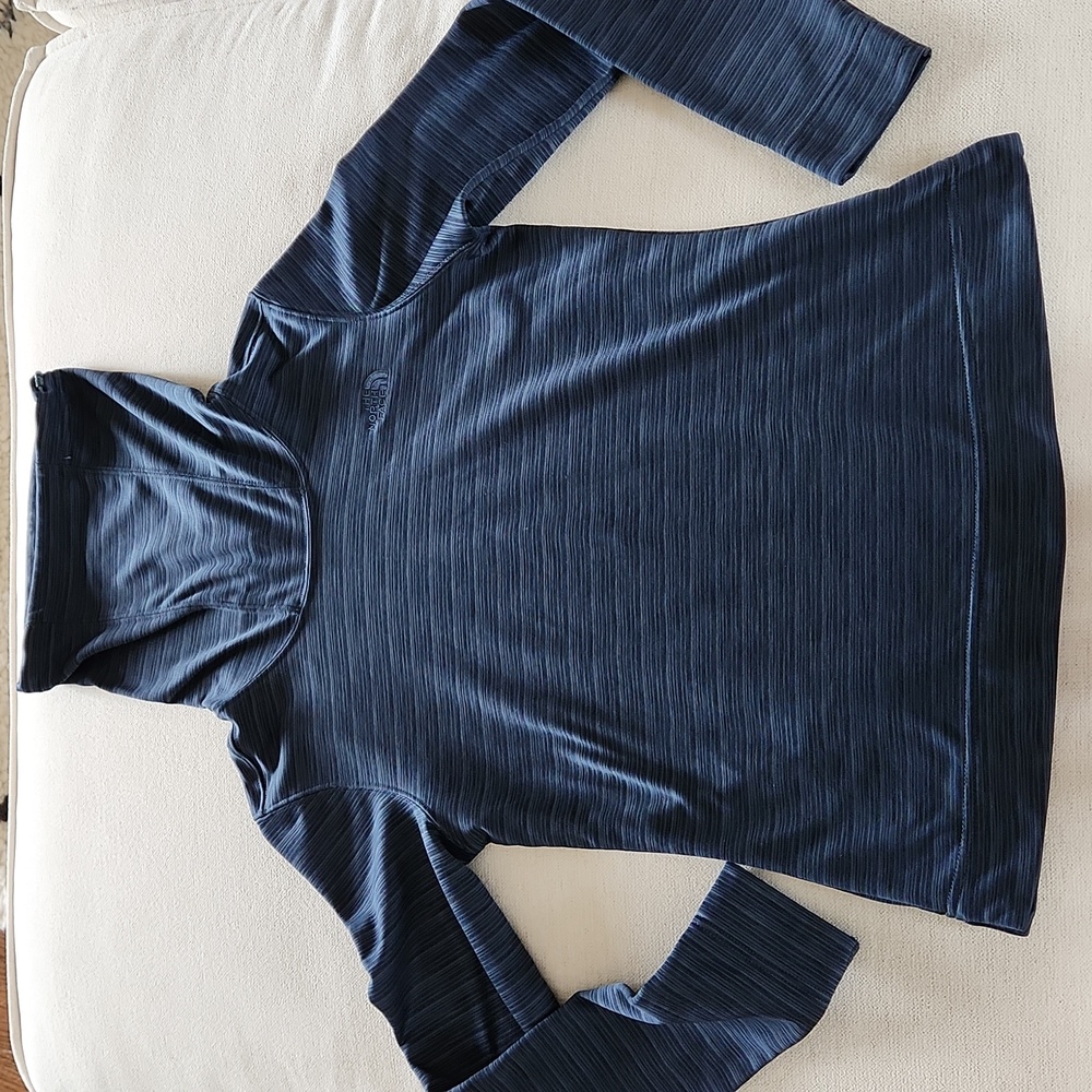 The North Face Women’s Fleece Pullover Turtleneck Size Small